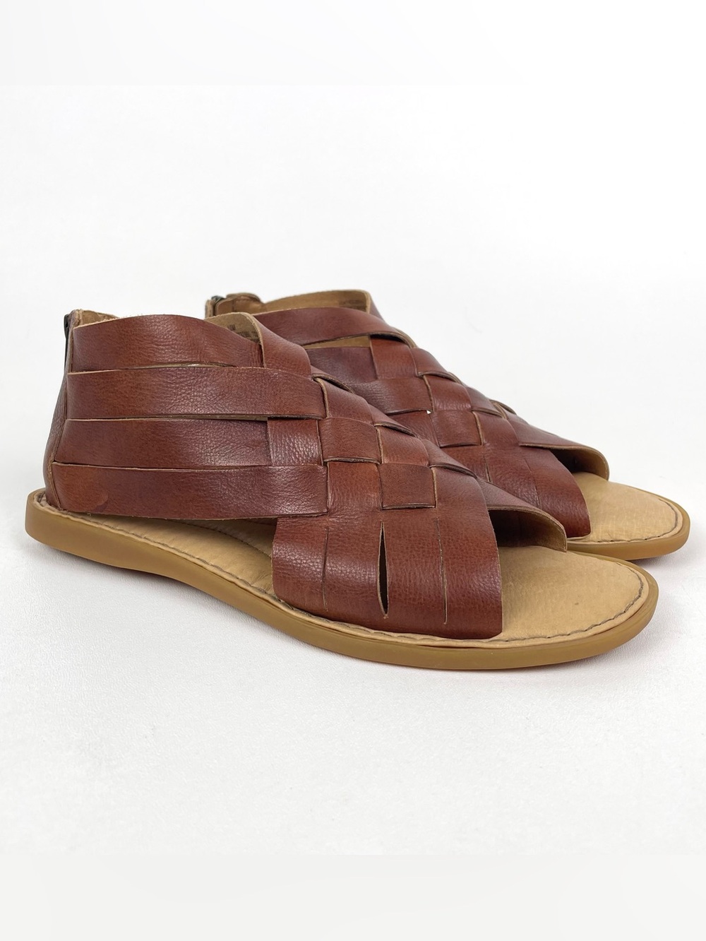 Born Iwa Sandal Brown Woven Leather Comfort Flat Womens Size 10